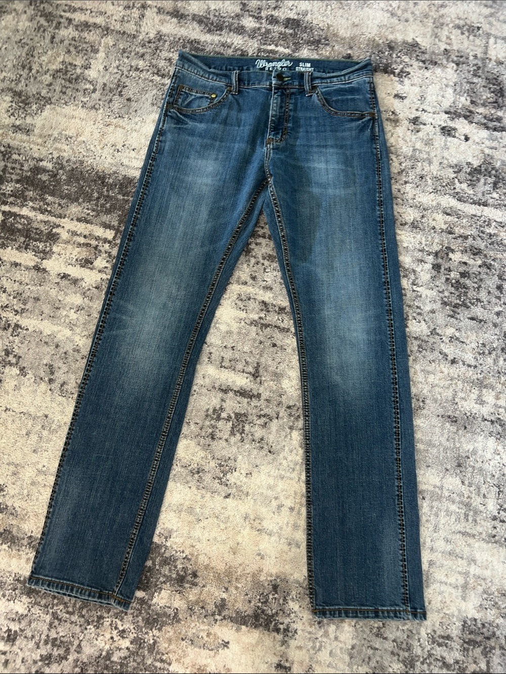 Wrangler Retro Men Slim Straight Indigo Wash Jeans